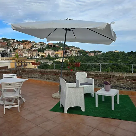 Alloggio Turistico - Sole Dall'Alba Al Tramonto Sezze Exterior photo