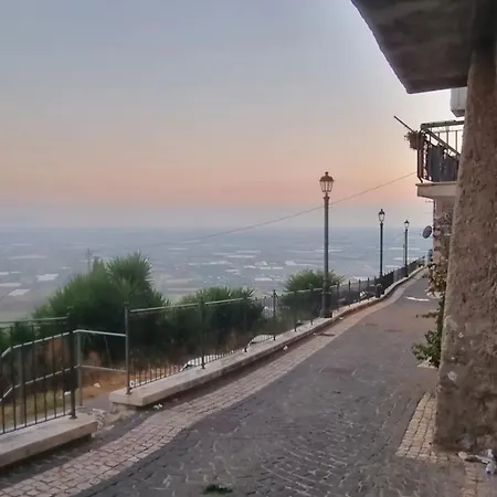Alloggio Turistico - Sole Dall'Alba Al Tramonto Sezze Exterior photo